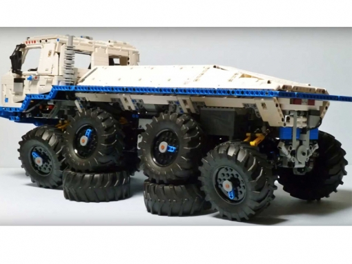 MOC Tatra T813 8x8 PROFA LE..G0 Bricks