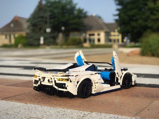 MOC 17698 Lamborghini Aventador SVJ Roadster by Loxlego MOC 17698 Lamborghini Aventador SVJ Roadster by Loxlego