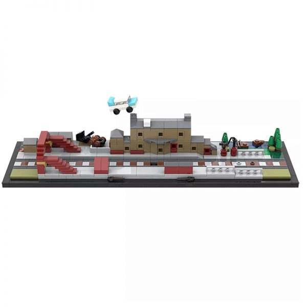 MOC 31632 Hօgwarts Express And Hogsmeade Station Architecture Harry Potter Movie by MOMAtteo79 MOC FACTORY 3 - MOULD KING