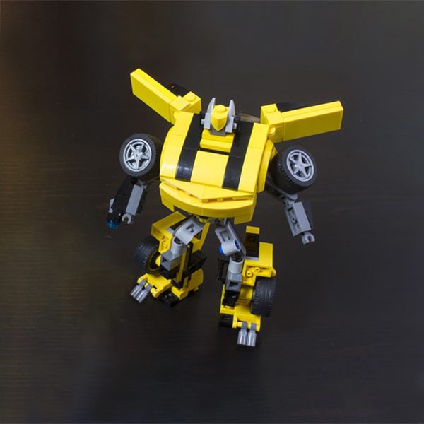 MOC-19439 Transforming BumbleBee with 251 pieces
