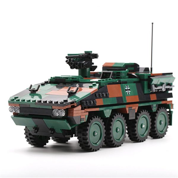 XINGBAO 06043 GTK Boxer Bundeswehr with 808 pieces 7 - MOULD KING