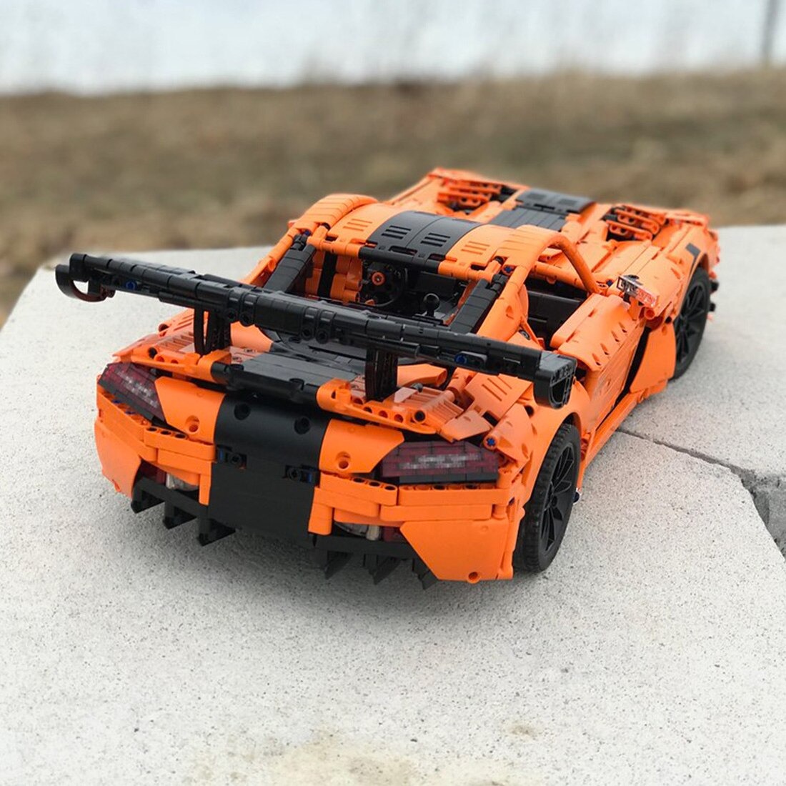 authorized moc 13655 orange supercar mod main 1 - MOULD KING