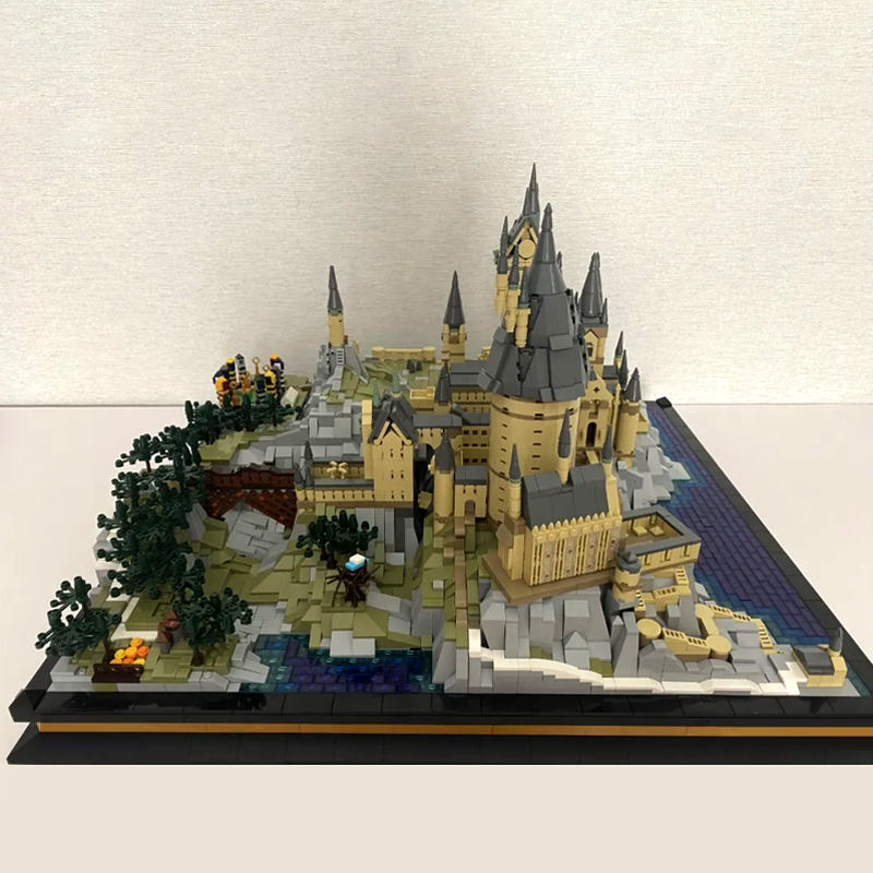 Harry Potter Hogwarts School of Witchcraft and Wizardry 4 - MOULD KING